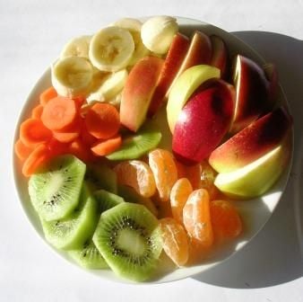 Frissítő gyümölcstorta