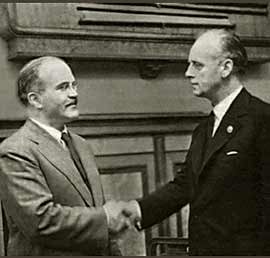 Molotov-Ribbentrop paktum