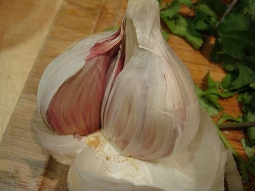 Hogyan segít a fokhagyma a fogyásban?