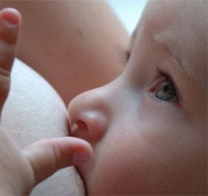 A baba nyugtatása az első hetekben