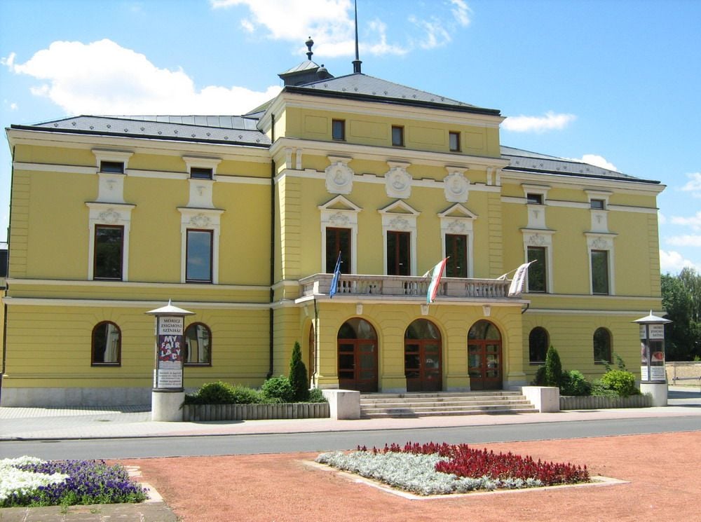 Móricz Zsigmond Színház