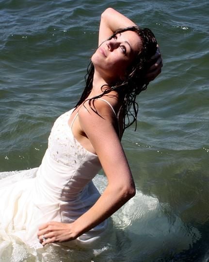 A tengervíz hatása bőrünkre